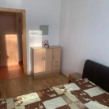 Your 3 With Parking *