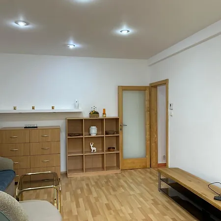 Your 3 With Parking كَشّا