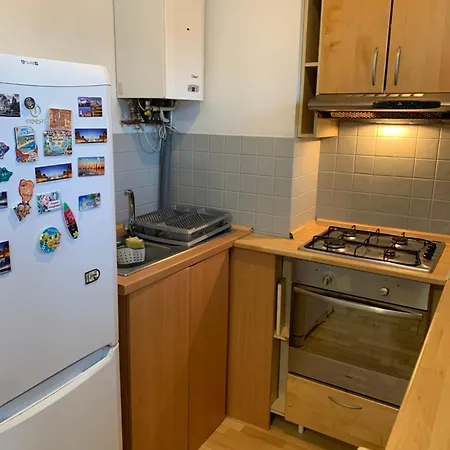 Your 3 With Parking شقة *