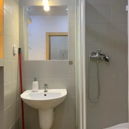 Your 3 With Parking *