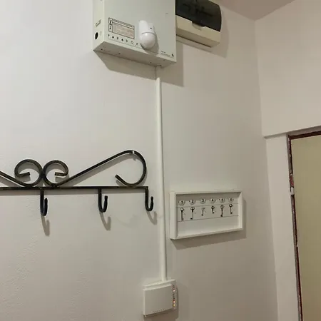 Your 3 With Parking شقة